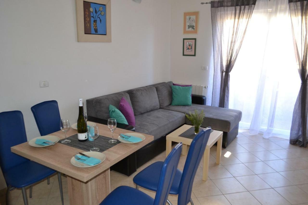 Apartment Din Banjole Ngoại thất bức ảnh