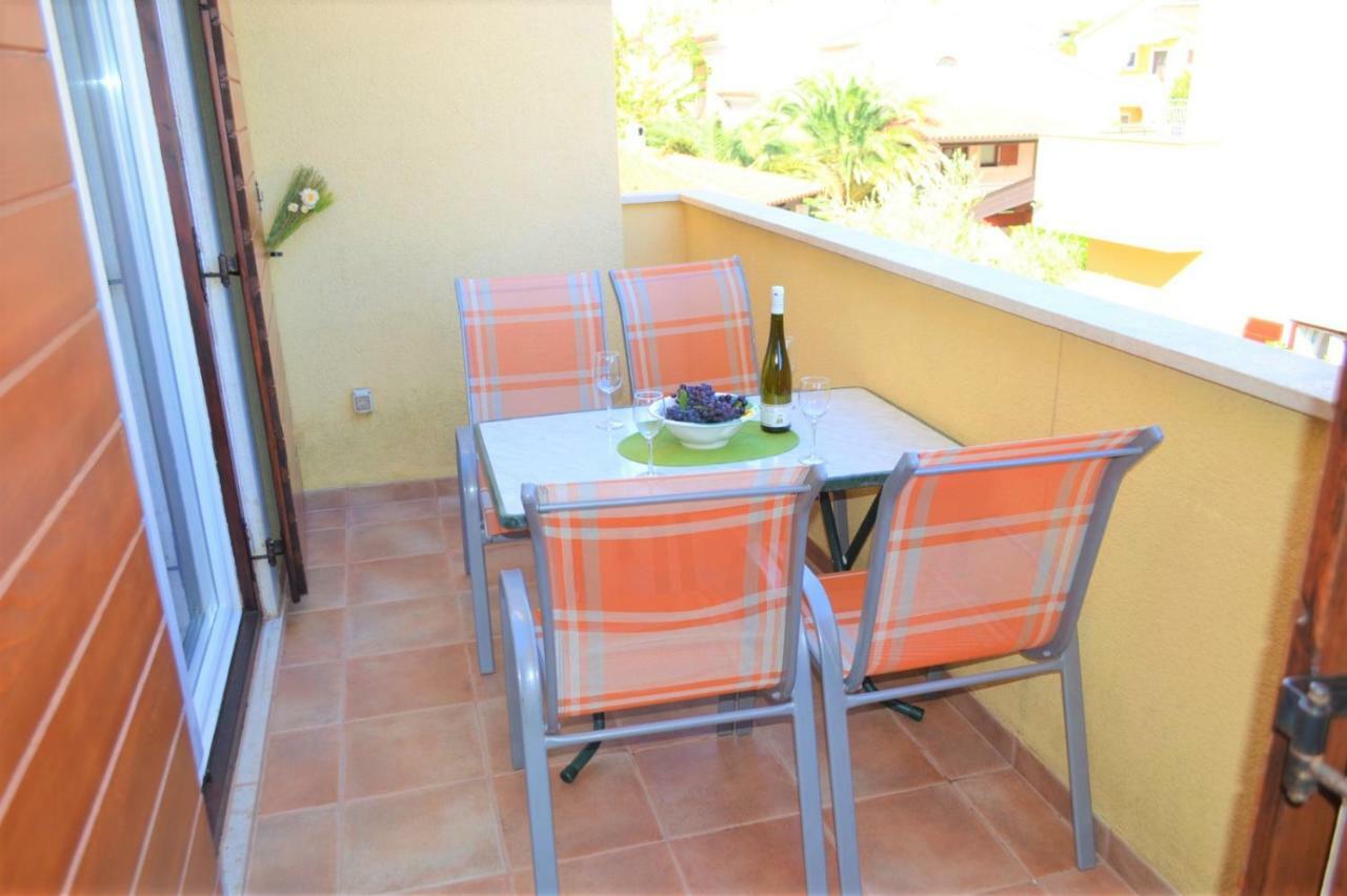 Apartment Din Banjole Ngoại thất bức ảnh